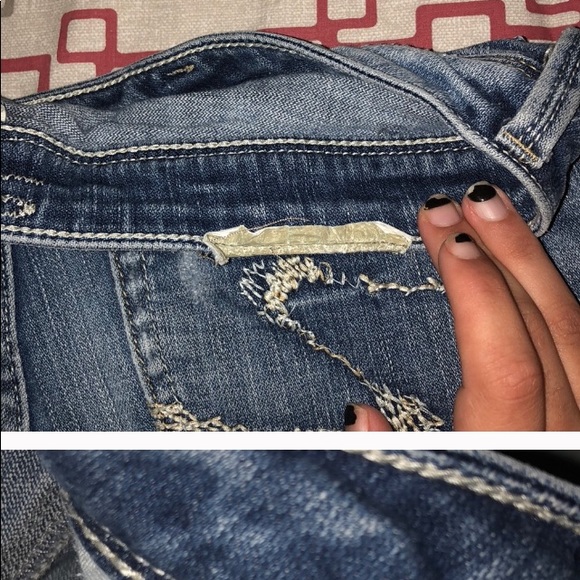 Silver Jeans - Picture 5 of 6